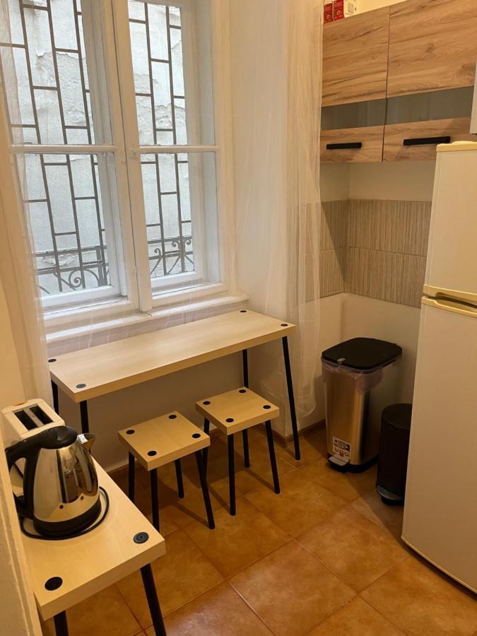 East Point Hostel Budapest Esterno foto